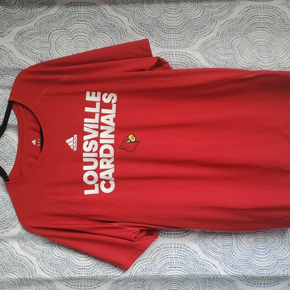 Louisville Cardinals shirt